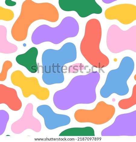 Colorful abstract organic shape print seamless pattern illustration in retro style. Trendy primary color background with creative drawing.
