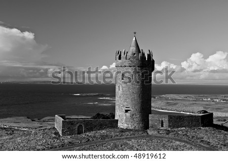 photo old ancient irish castle west coast ireland