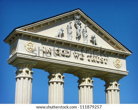 replica greek columns with in god we trust