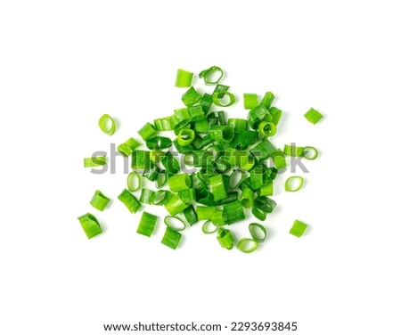 Green Onion Cuts Isolated, Scattered Fresh Chive Pile, Chopped Green Leek, Scallion Greens Pieces Chopped Chives, Spring Onion on White Background Top View Foto stock © 