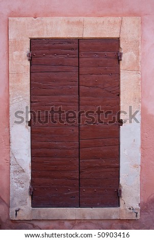 Front door of a house in Roussillon, Provence (France)