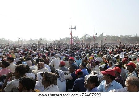 KOLKATA- FEBRUARY 13: A  small part of  almost 1300000 people that attended  a political rally  in Kolkata, India on February 13, 2011.