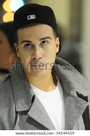 LOS ANGELES - FEBRUARY 23 : Top rated television show Jersey Shore cast mate Vinny at LAX February 23, 2010 in Los Angeles, California
