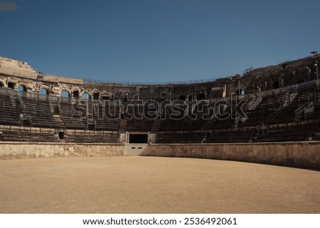 Similar – Foto Bild Die historische Stierkampf-Arena von Malaga im Sonnenaufgang