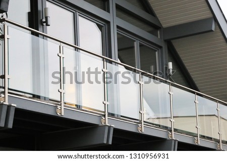 Balcony railing made of glass and stainless steel Imagine de stoc © 