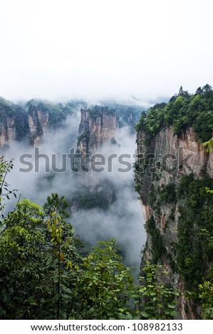 Natural Scenery of Zhangjiajie.A World Natural Heritage in South China, Zhangjiajie is consisted of more than 3,000 quartz sandstone pillars, and many Karst caves.