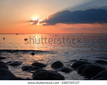 Similar – Foto Bild Simcoe-Landschaft in der Abenddämmerung