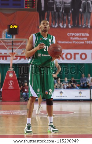 SAMARA, RUSSIA - APRIL 17: McCarty Kelly of BC UNICS gets ready to throw from the free throw line in a game against BC Krasnye Krylia on April 17, 2012 in Samara, Russia.