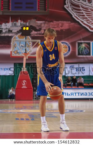 SAMARA, RUSSIA - DECEMBER 17: Zoran Planinic of BC Khimki gets ready to throw from the free throw line in a game against BC Krasnye Krylia on December 17, 2012 in Samara, Russia.