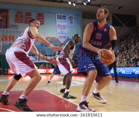 SAMARA, RUSSIA - MAY 20: Nenad Krstic of BC CSKA, with ball, is on the attack during a BC Krasnye Krylia game on May 20, 2013 in Samara, Russia.