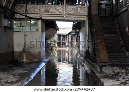 BANGKOK - OCT 26: View of a flooded house as the Chao Praya River bursts its banks on Oct 26, 2011 in Bangkok, Thailand. The Thai capital is facing its worst floods in over 50 years.