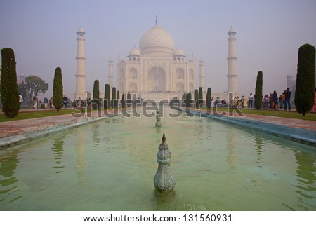 Taj mahal , A famous historical monument of India