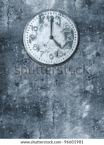 Grunge background with broken clock