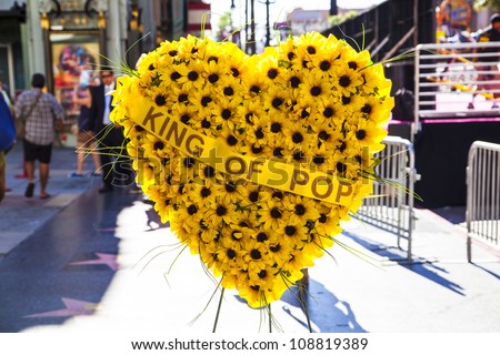 LOS ANGELES - JUNE 26: Flower Heart at Michael Jackson\'s star on the Hollywood Walk of Fame on June 26, 2012 in Los Angeles.