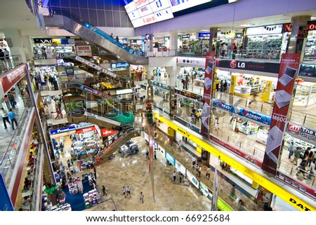 BANGKOK, THAILAND - DECEMBER 27: inside the Pantip Plaza, the biggest electronic and software shopping complex in Thailand to get some christmas bargain on December 27, 2007 in Bangkok, Thailand.