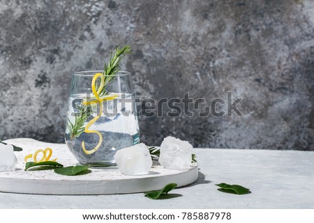 Similar – Foto Bild Glas mit Tonic Water auf blauem Hintergrund.