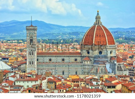 Similar – Foto Bild Panoramablick auf das Stadtbild von Florenz