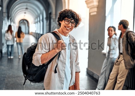 Similar – Foto Bild Männlicher Rucksacktourist in den Bergen am sonnigen Tag stehend