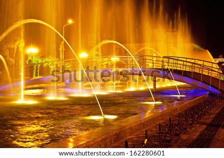 Multimedia laser colorful musical show in Batumi - singing fountains