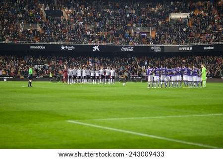 VALENCIA, SPAIN - JANUARY 4: All players during Spanish King Cup match between Valencia CF and R.C.D. Espanyol at Mestalla Stadium on January 4, 2015 in Valencia, Spain