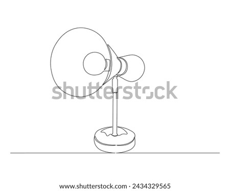 Continuous Line Drawing Of Desk Lamp For Table. One Line Of Table Lamp. Desk Lamp Continuous Line Art. Editable Outline.
