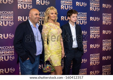 MOSCOW - MAY 25: Singer Valeria with family on Russian Music Award channel RUTV in Crocus City Hall on May 25, 2013 in Moscow, Russia.