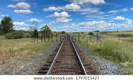 Similar – Foto Bild Gerade Eisenbahnstrecke in Utah, USA