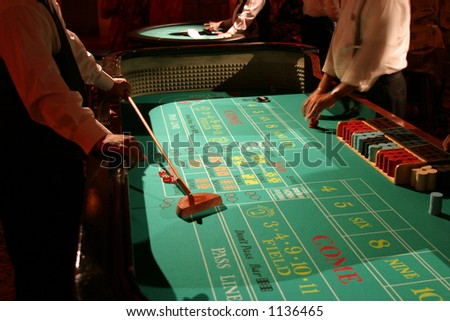 craps being played while you watch