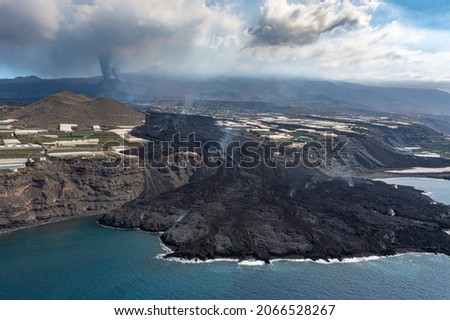 Eruption of the Cumbre vieja volcano, La Palma island. Aerial view Foto stock © 