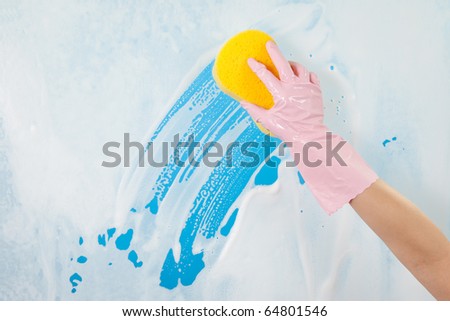 Window cleaning detergent and sponge