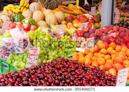 Fresh fruits at the market booth
