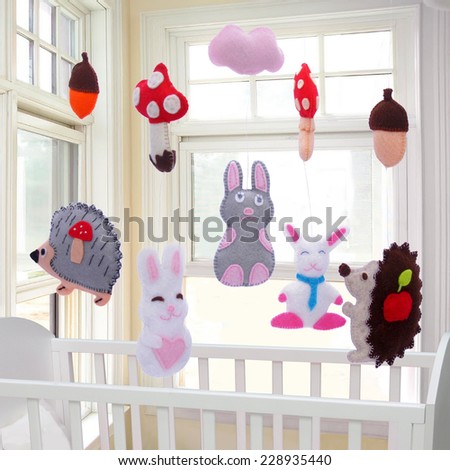 Baby crib mobile - felt toys
