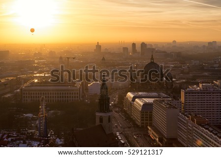 Similar – Foto Bild Der Himmel über Berlin im Abendlicht mit schönen Wolken und Fernsehtürmchen