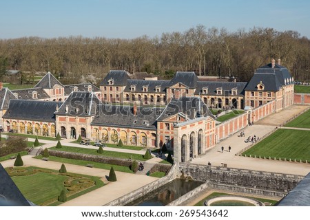 Vaux le Vicomte Castle, baroque French Palace located in Maincy, near Paris. Constructed from 1658 to 1661 for Nicolas Fouquet, the superintendent of finances of Louis XIV.