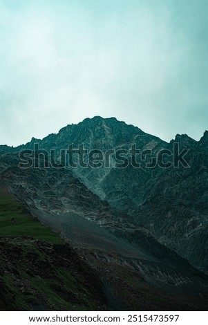 Similar – Foto Bild Rocky Mountain Grat mit Schnee bedeckt