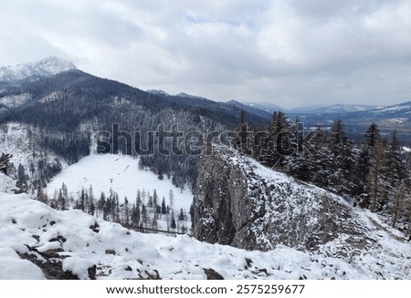 Similar – Foto Bild Rocky Mountain Grat mit Schnee bedeckt