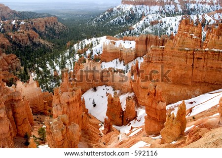 Snow beauty of Bryce Canyon, Utah