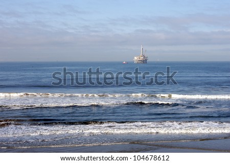 Oil platform in the Pacific Ocean