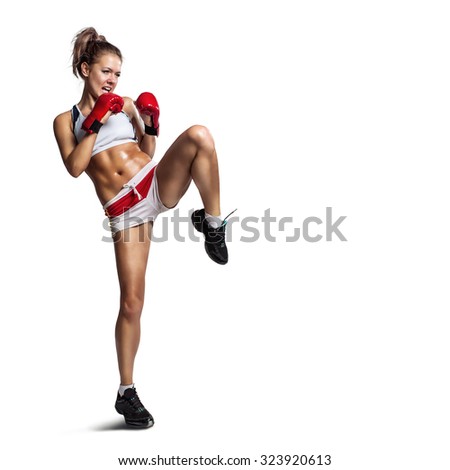 Similar – Foto Bild Kickbox-Kämpfer-Training in einem Fitnessstudio mit Boxsack.