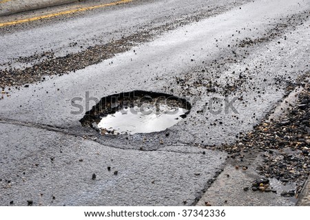 CAUSES OF POTHOLES ON ROADS, THEIR EFFECTS AND CONTROL METHODS