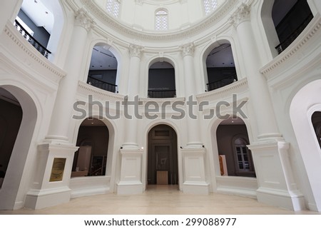 SINGAPORE - OCTOBER 17, 2014: The National Museum of Singapore interior. It is the oldest museum in Singapore.