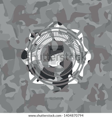 contract icon on grey camo texture