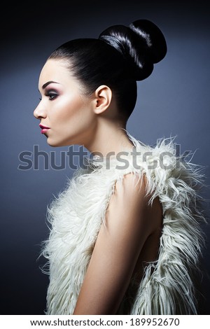 Winter Girl in Luxury Fur Coat. Fashion Fur.  Luxury Woman
