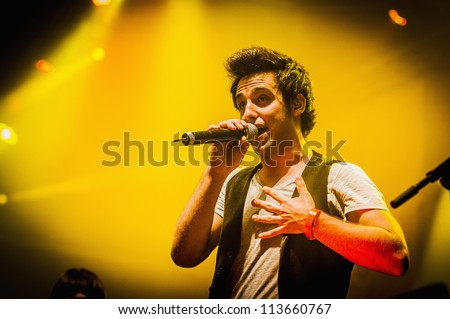 BARCELONA - SEP 21: Alex Pla leader of spanish catalan band Amelie performs at the \