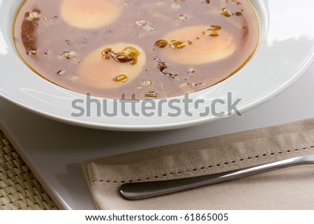 Japanese vegetarian soup made from eggs, mushrooms, tofu and leek