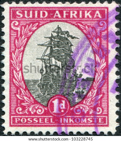 SOUTH AFRICA - CIRCA 1926: A stamp printed in South Africa, show Jan van Riebeek\'s Ship, Drommedaris, circa 1926