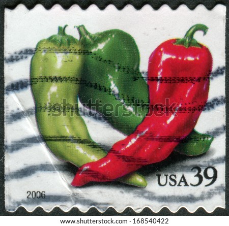 USA - CIRCA 2006: Postage stamp printed in USA, dedicated to the Crops of the Americas, shows chili peppers, circa 2006