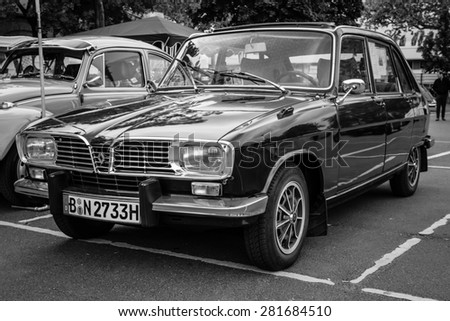 BERLIN - MAY 10, 2015: Large family car Renault 16TL. Black and white. 28th Berlin-Brandenburg Oldtimer Day