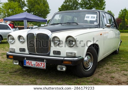 PAAREN IM GLIEN, GERMANY - MAY 23, 2015: Luxury car Daimler limousine DS420, 1986. The oldtimer show in MAFZ.