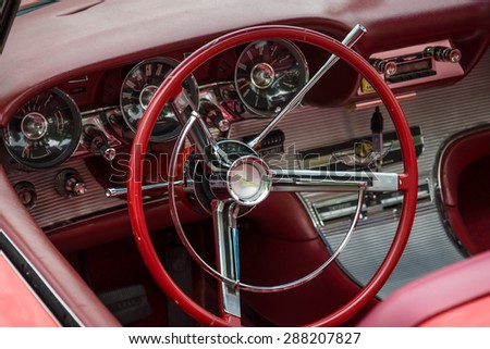 PAAREN IM GLIEN, GERMANY - MAY 23, 2015: Cabin of a personal luxury car Ford Thunderbird (third generation). The oldtimer show in MAFZ.